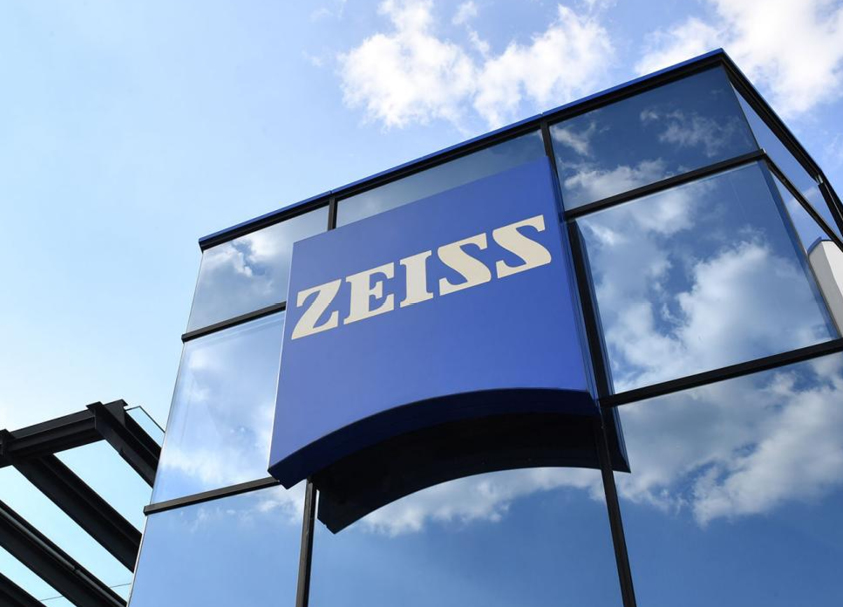 Row 8 | Zeiss | Company | Rotation Banner Row 8 | Zeiss | Company | Rotation Banner